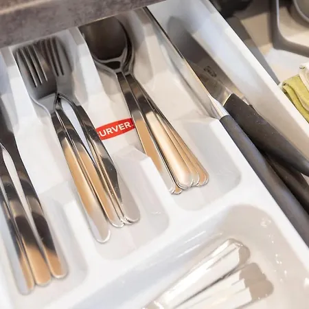 Lejlighed Modern 2br In Center Renovated In 2025 *